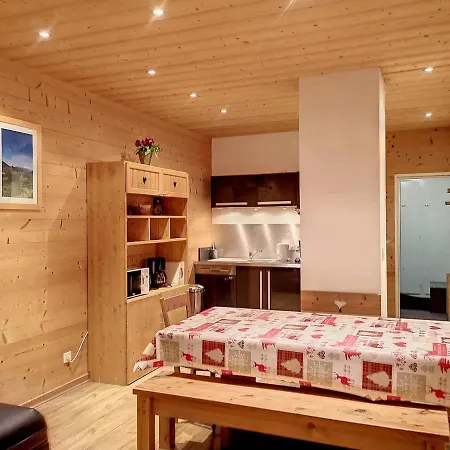 Appartement Les Menuires, 4 Pièces, 8 Personnes - Fr-1-178-177 *